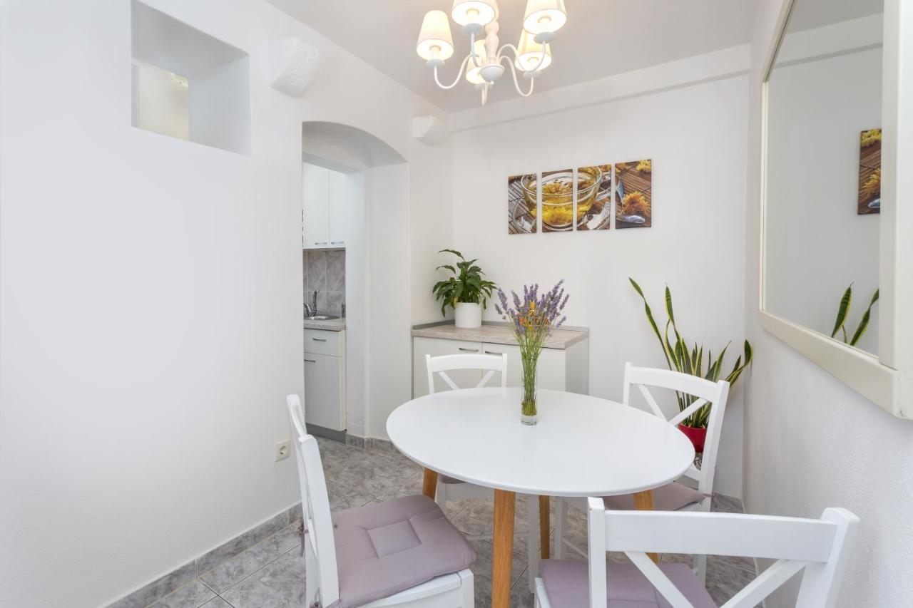 Apartment Petric Hvar Town Extérieur photo