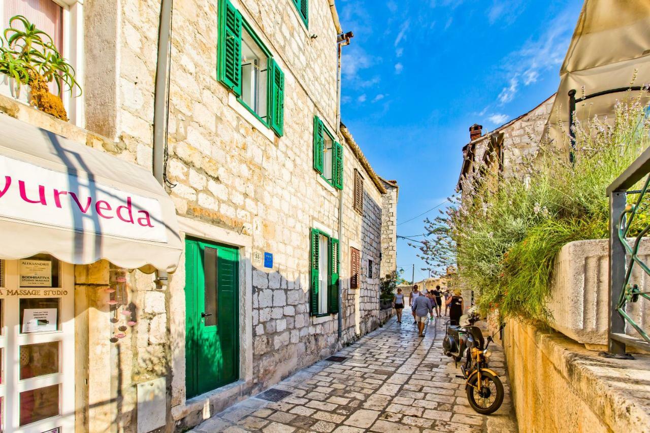 Apartment Petric Hvar Town Extérieur photo
