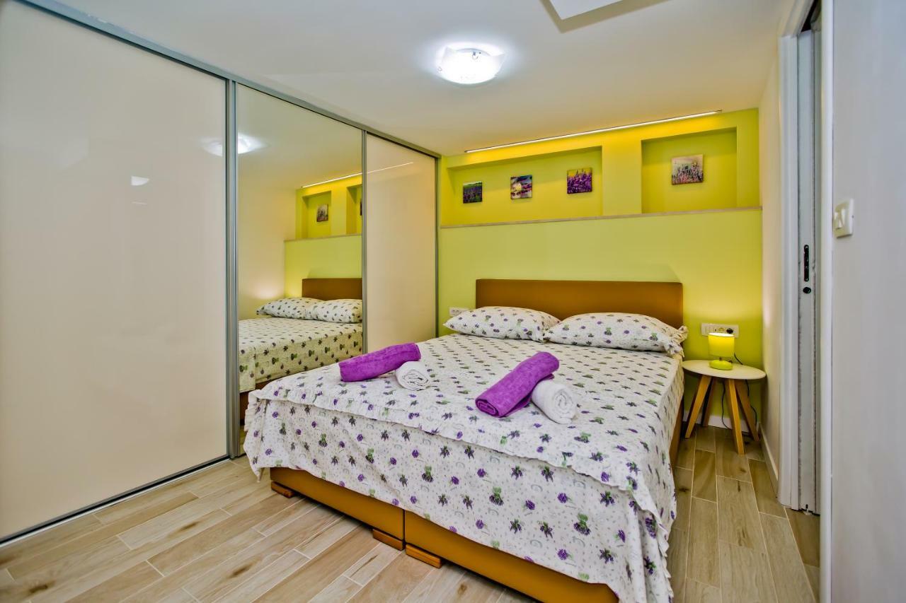 Apartment Petric Hvar Town Extérieur photo