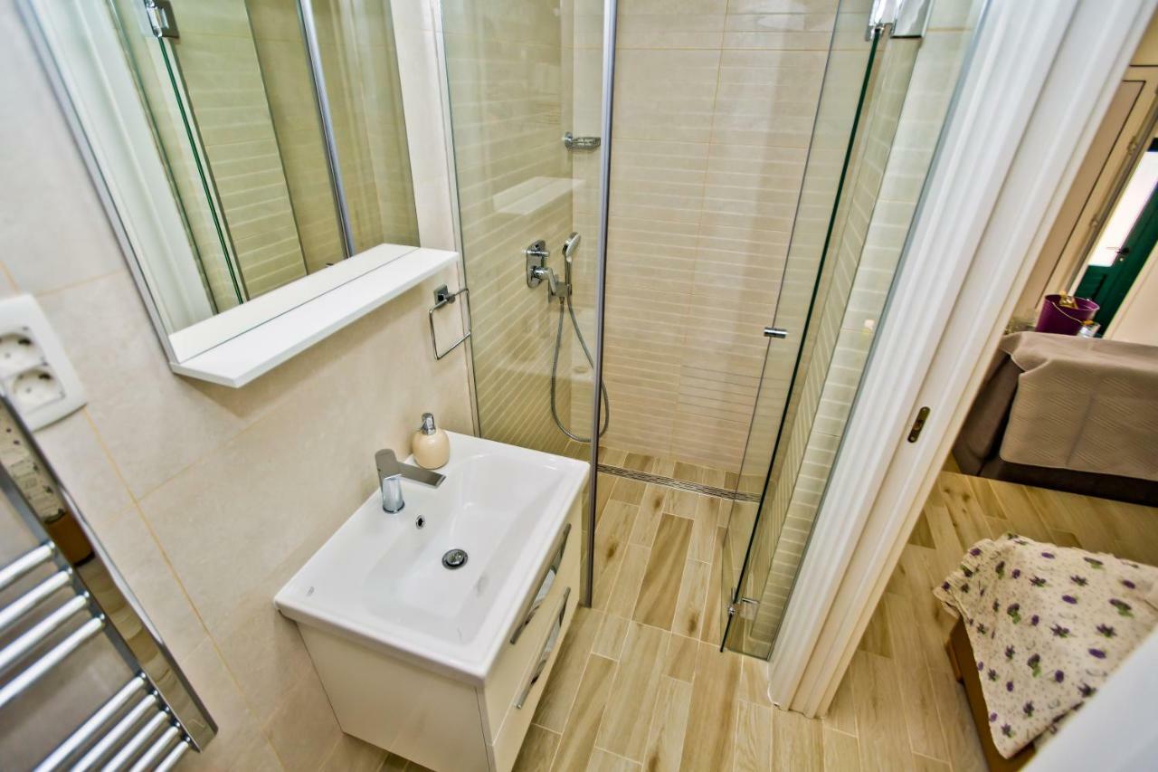 Apartment Petric Hvar Town Extérieur photo