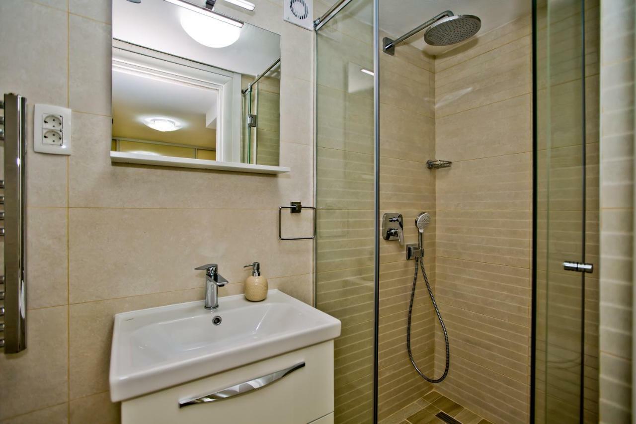Apartment Petric Hvar Town Extérieur photo